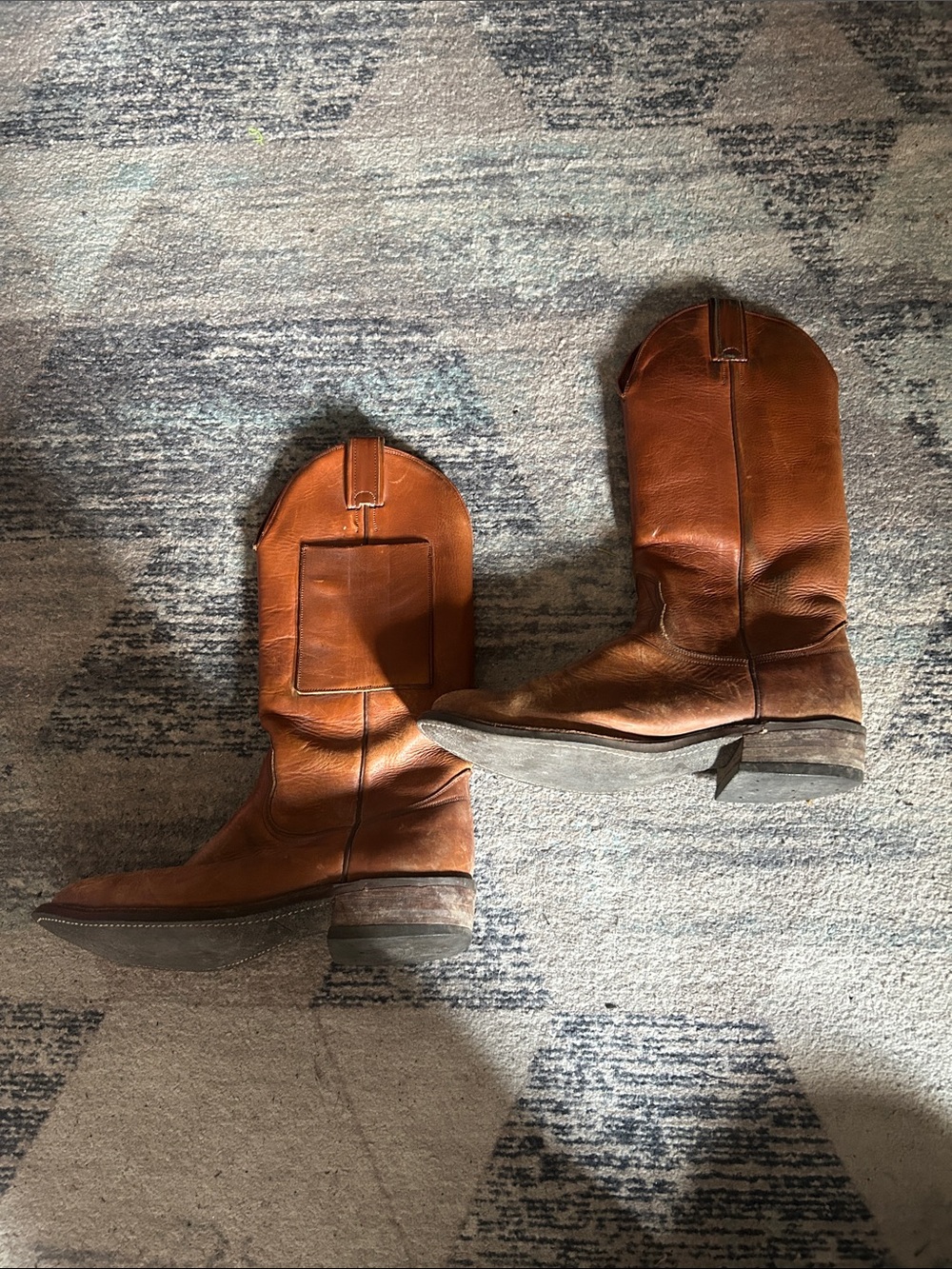 Men's Tan Leather Western Pull-On Boots